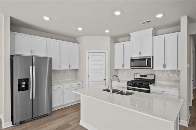 107 Madison Court, Gray Court, SC 29645