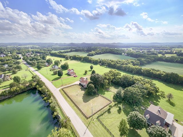 1376 Hunter Road, Franklin, TN 37064