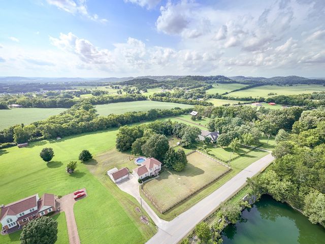 1376 Hunter Road, Franklin, TN 37064