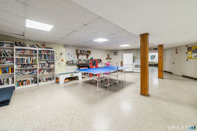 1700 Broadbridge Avenue B33, Stratford, CT 06614