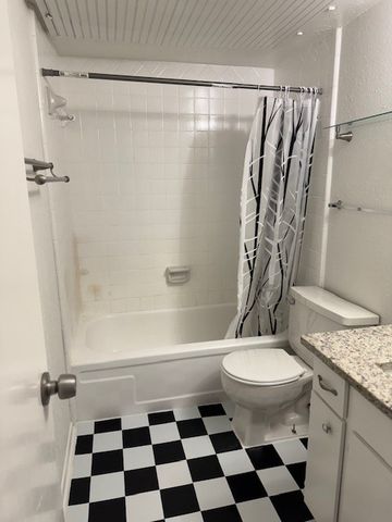 7921 Cliffbrook Drive 252, Dallas, TX 75254