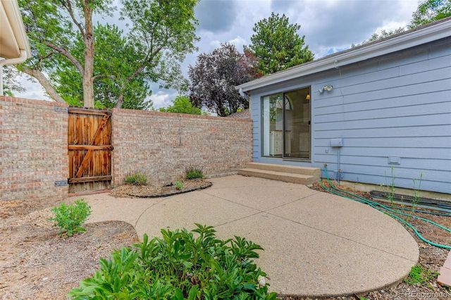 3333 E Florida Avenue 8, Denver, CO 80210