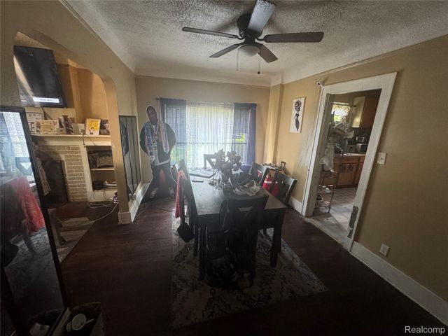 15375 Freeland Street, Detroit, MI 48227