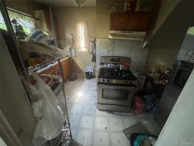 15375 Freeland Street, Detroit, MI 48227