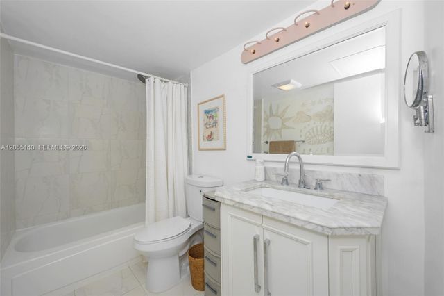 10275 Collins Ave 334, Bal Harbour, FL 33154