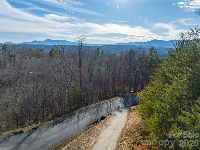 223 Rock Ledge Drive, Lake Lure, NC 28746