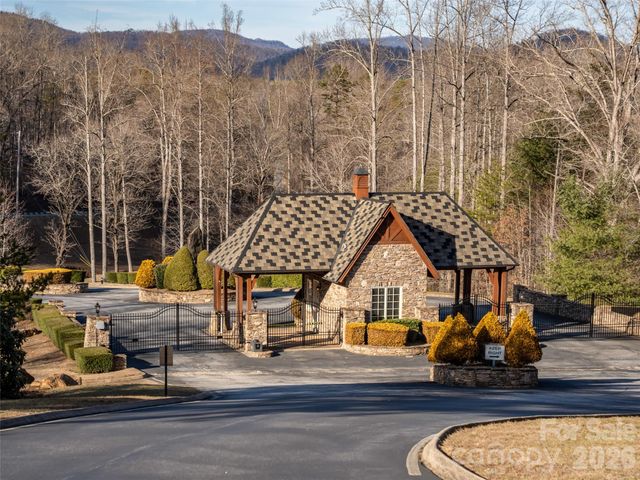 223 Rock Ledge Drive, Lake Lure, NC 28746