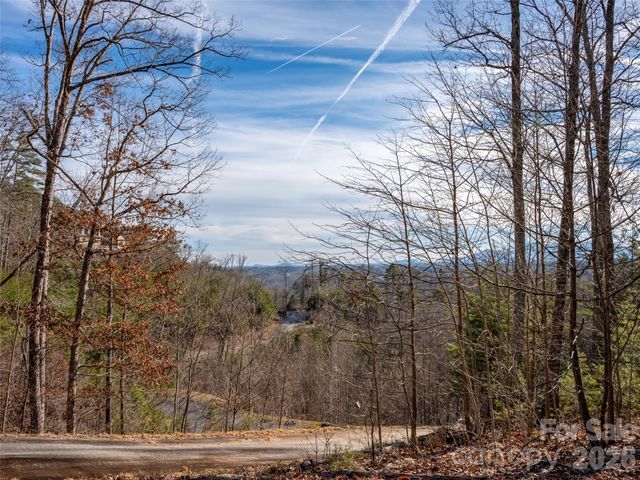 223 Rock Ledge Drive, Lake Lure, NC 28746
