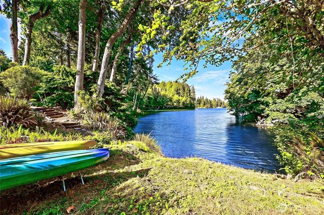 281 S Keel Way, Port Ludlow, WA 98365