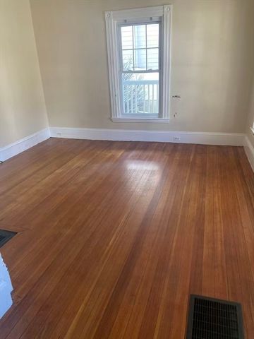 91 Beltran St Unit 1, Malden, MA 02148