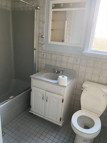 91 Beltran St Unit 1, Malden, MA 02148