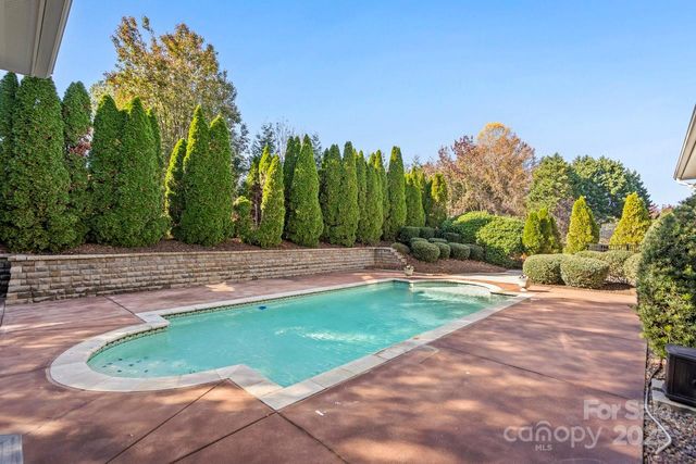 16517 Sutters Run Lane, Huntersville, NC 28078