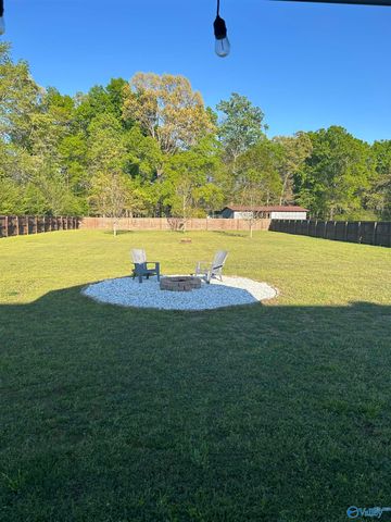 15546 Curtis Lane, Athens, AL 35611