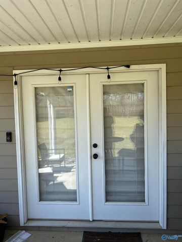 15546 Curtis Lane, Athens, AL 35611