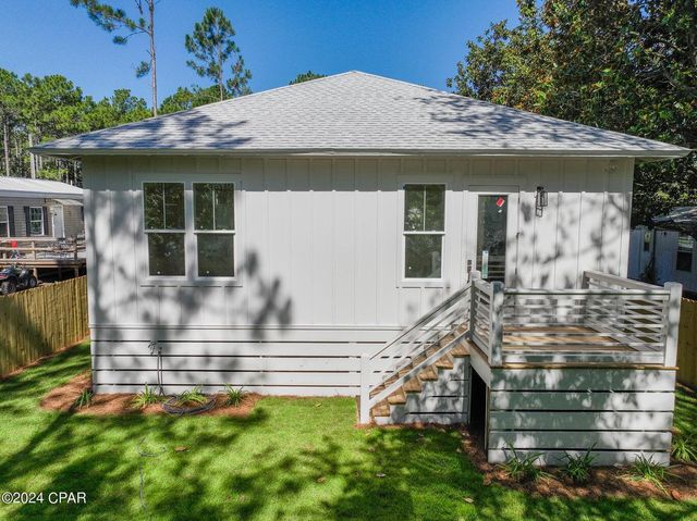 142 N 7th Street, Santa Rosa Beach, FL 32459