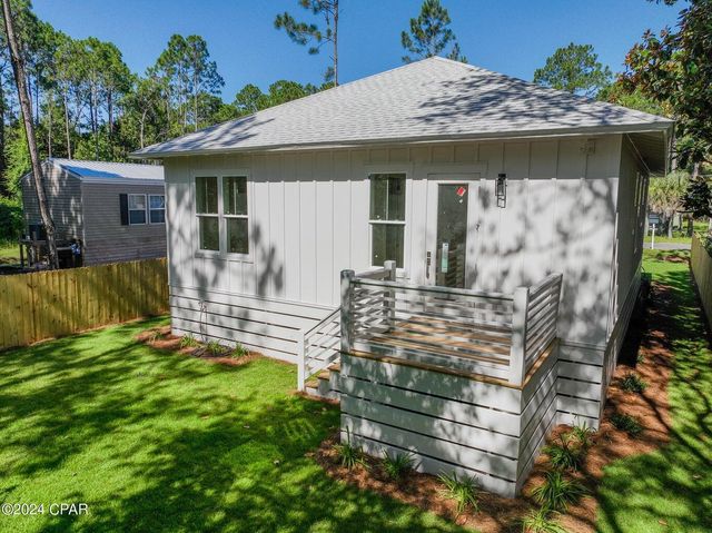 142 N 7th Street, Santa Rosa Beach, FL 32459