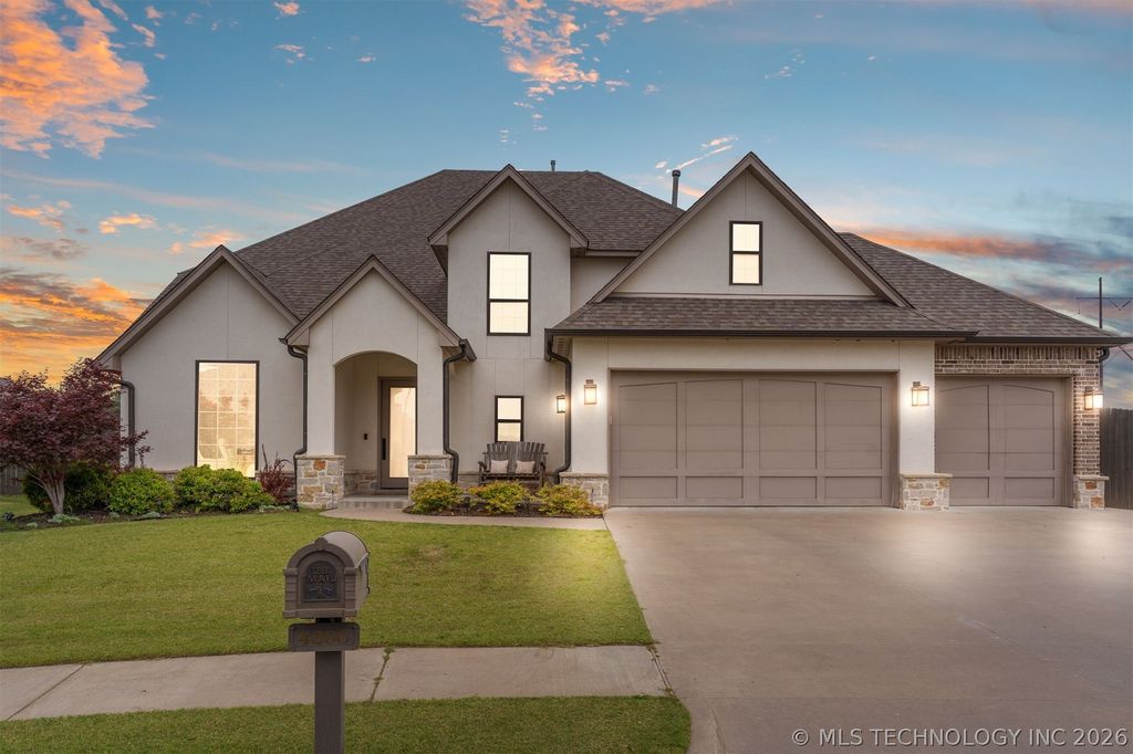 4206 S 168th Place E, Tulsa, OK 74134