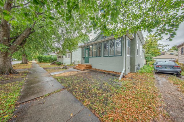 415 Bay Street, Saint Paul, MN 55102