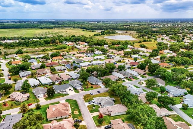6340 HIGHLAND LAKES BLVD, Leesburg, FL 34748