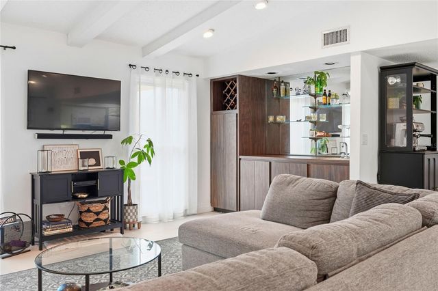 3927 COUNTRY VIEW LANE, Sarasota, FL 34233