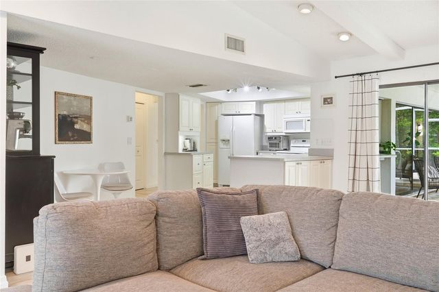 3927 COUNTRY VIEW LANE, Sarasota, FL 34233