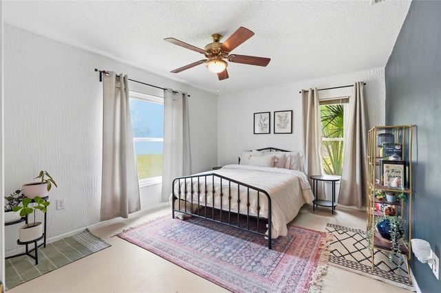 3927 COUNTRY VIEW LANE, Sarasota, FL 34233