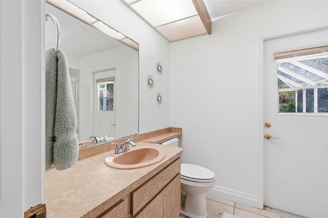 3927 COUNTRY VIEW LANE, Sarasota, FL 34233