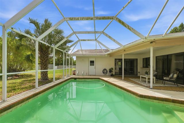 3927 COUNTRY VIEW LANE, Sarasota, FL 34233