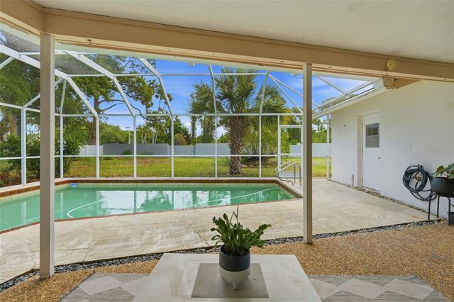 3927 COUNTRY VIEW LANE, Sarasota, FL 34233
