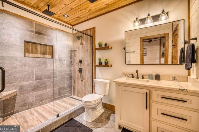 245 Mountain Retreat Drive, Morganton, GA 30560