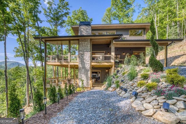 245 Mountain Retreat Drive, Morganton, GA 30560
