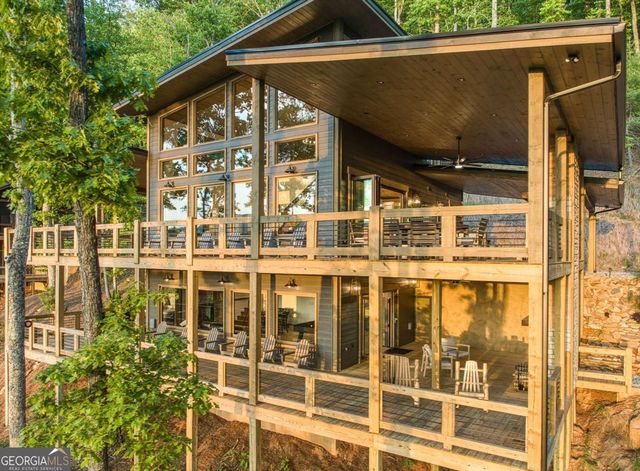 245 Mountain Retreat Drive, Morganton, GA 30560