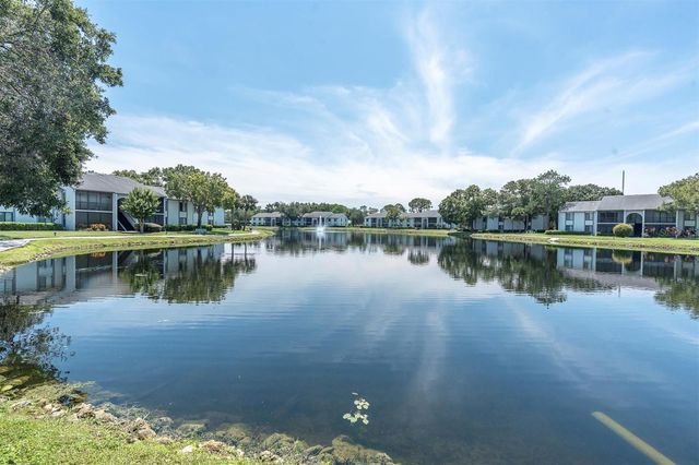 3114 LAKE PINE WAY B2, Tarpon Springs, FL 34688