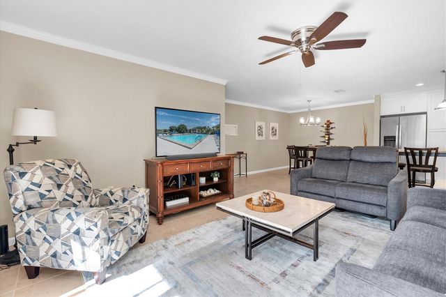 3114 LAKE PINE WAY B2, Tarpon Springs, FL 34688