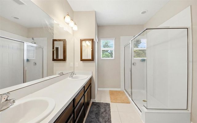 1136 E 10TH STREET, Apopka, FL 32703