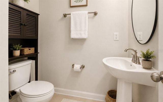 1136 E 10TH STREET, Apopka, FL 32703