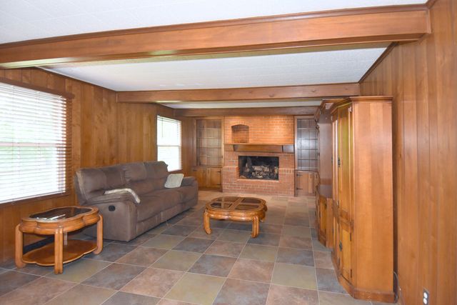 1893 Stage Dr., Mccandless, PA 15101