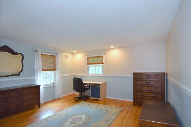 1893 Stage Dr., Mccandless, PA 15101