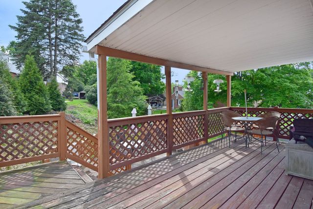 1893 Stage Dr., Mccandless, PA 15101