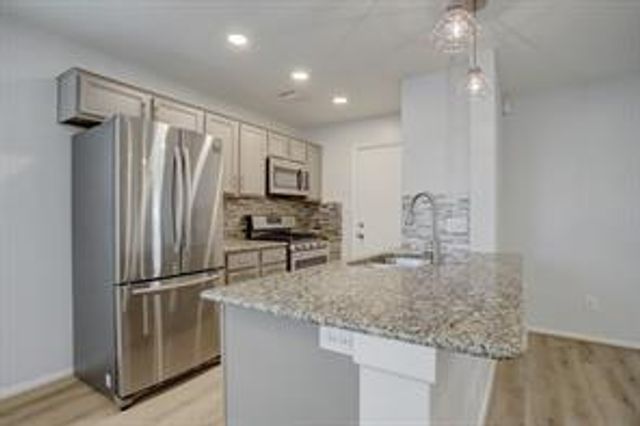 1304 Robin Street, Houston, TX 77019
