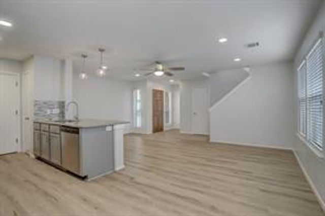1304 Robin Street, Houston, TX 77019
