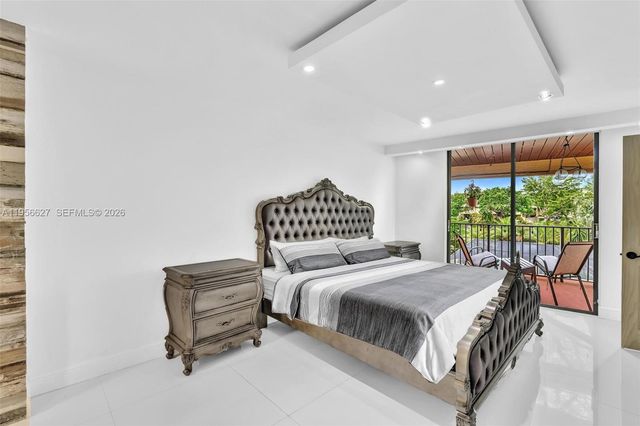 3800 N Hills Drive 312, Hollywood, FL 33021