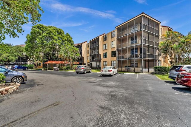 3800 N Hills Drive 312, Hollywood, FL 33021