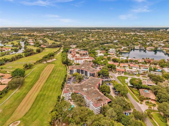 3800 N Hills Drive 312, Hollywood, FL 33021