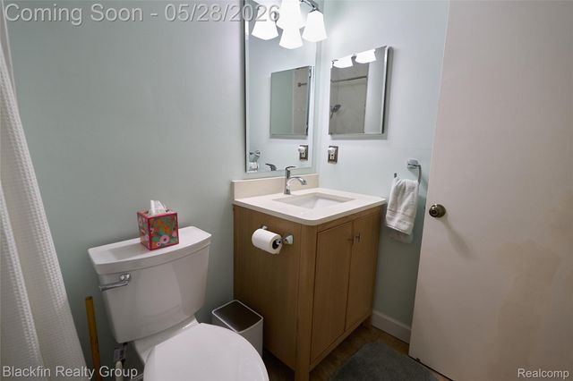 22625 Martin Road, St. Clair Shores, MI 48081