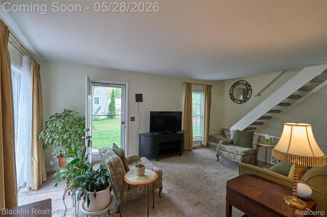 22625 Martin Road, St. Clair Shores, MI 48081