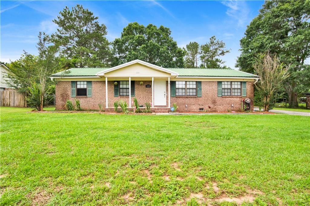 9229 Ponderosa Drive N, Semmes, AL 36575