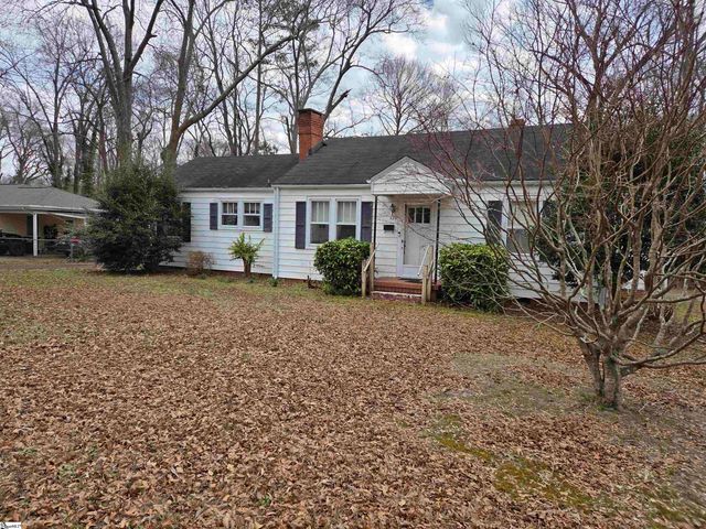 208 S Pliney Circle, Simpsonville, SC 29681