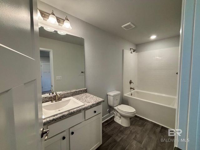 70 Summer Oaks Drive, Daphne, AL 36526