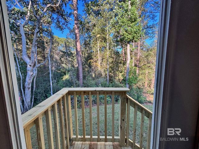 70 Summer Oaks Drive, Daphne, AL 36526